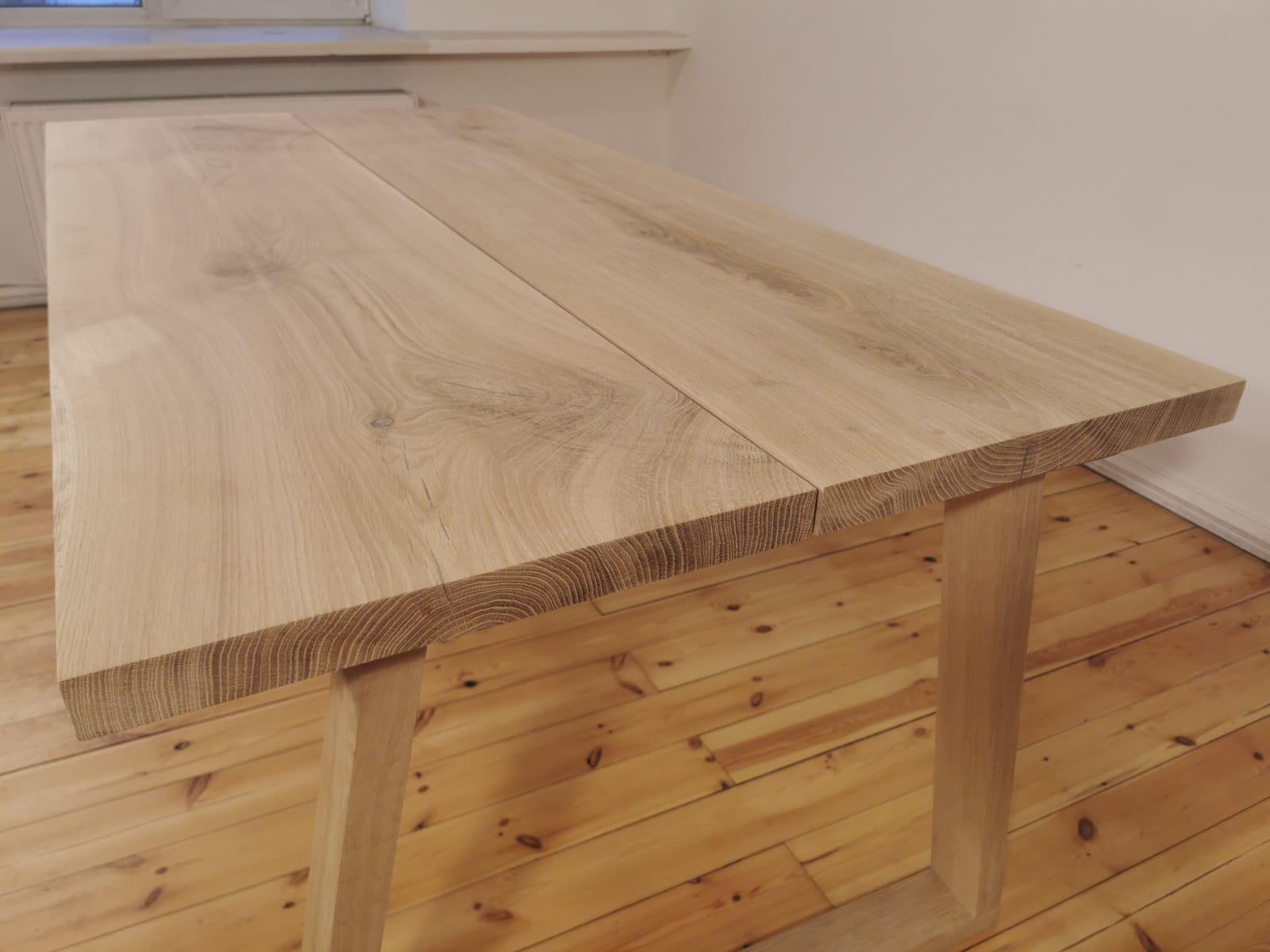Massivholz aus Trapez Tischgestell hochwertigem - aus 2-Bretter mit Lignau Esstisch Eiche